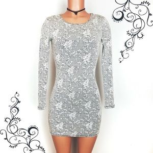 Ginger G Long Sleeve Floral White Dress Small